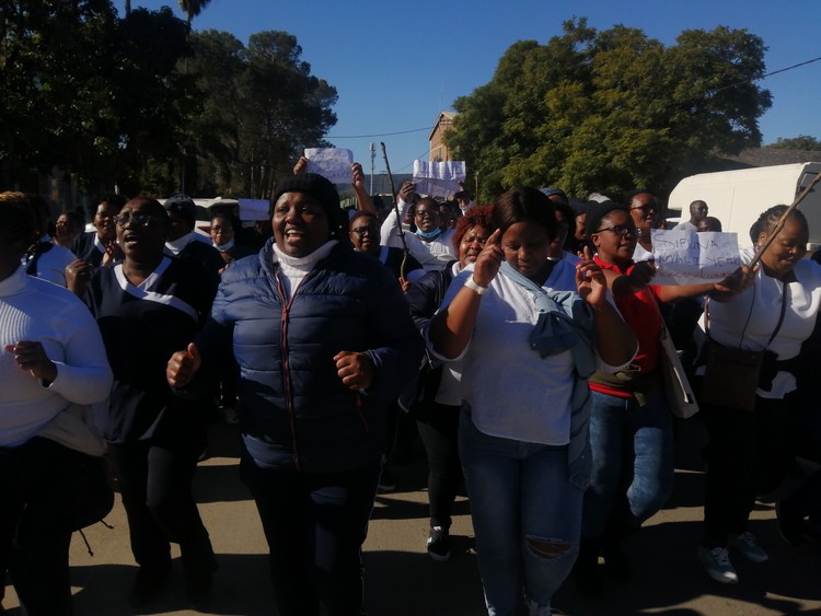 Over 500 Eastern Cape health workers down tools